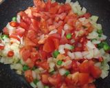 Foto langkah ke 2 dari resep Menemen (Turkish Scrambled Eggs).