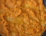 A picture of step 4 of Gajar halwa.