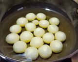 গুঁড়ো দুধের গুলাব জামুন(guro dudher gulab jamun recipe in bengali) রেসিপির ধাপ 5 ছবি