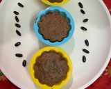 A picture of step 4 of Ram Phal double chocolate muffins.