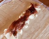 Une image de l'étape 1 de Tresse feuilletée 3 fromages / jambon de parme / tomates / basilic.