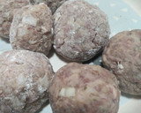 Foto del paso 2 de la receta: Albóndigas de carne picada 🍝