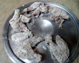A picture of step 2 of Spicy Wings.