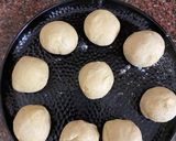 A picture of step 4 of Quick Paneer Roll.