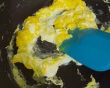 Foto langkah ke 1 dari resep Orak Arik Telur Tauge.