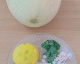 A picture of step 1 of Muskmelon sharbat.