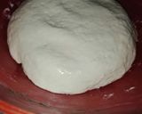 A picture of step 1 of Chicken Tikka pizza.