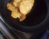 A picture of step 2 of Pakoray and instant chaat.