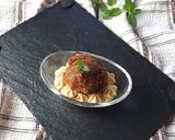 Foto del passaggio 20 della ricetta Polpette di melanzane, feta e menta su crema di ceci alle noci