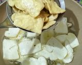 Foto langkah ke 2 dari resep Sambal Goreng Tahu Kecap.