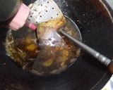 Foto langkah ke 2 dari resep Ikan Selar Kecap Pedas.