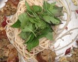 รูปขั้นตอนการทำที่ 6 ของ Spaghetti with Northern Thai spicy sausage สปาเกตตี้ไส้อั่ว