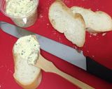 รูปขั้นตอนการทำที่ 4 ของ Garlic butter for bread and seafood