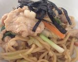 รูปขั้นตอนการทำที่ 14 ของ โฮมเมดยากิโซบะ Homemade yakisoba Thai style (sorry, my style ; D )