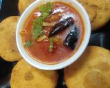 A picture of step 3 of Kachori.