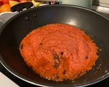 Foto del paso 5 de la receta: Chicken Dum Aloo Masala (चिकन दम आलू मसाला)