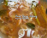 Foto langkah ke 5 dari resep Hot Yummy Tom Yam Goong Seafood.