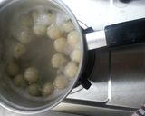 Foto langkah ke 4 dari resep Cilok Kenyal Keju (aCI dicoLOK).