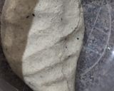 Une image de l'étape 2 de Bagels aux graines de nigelle et olives.