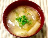 A picture of step 4 of Potato and Onion Miso Soup.