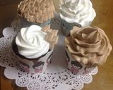 Hình bước làm 8 của món Chocolate cupcake
