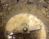 A picture of step 2 of Apple smoothie.