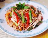 Hình bước làm 5 của món Mì UDON tươi xào rau củ