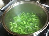 แฮมสแปมกับมะระผัดไข่
