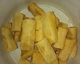 Foto langkah ke 1 dari resep Pisang Tanduk Rebus Nyemek-nyemek.