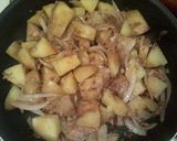 A picture of step 4 of Potato and Tuna Balsamic Vinegar Stir-fry.