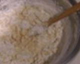 A picture of step 3 of Caramel Muffins.