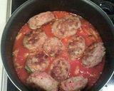 A picture of step 5 of Hamburgers with Tomato Sauce.