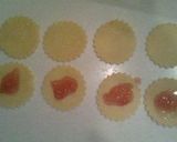 A picture of step 5 of Jam Pie.