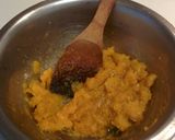 A picture of step 4 of Butternut Squash Pie.
