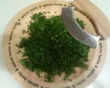 A picture of step 2 of Dried Carrot Leaves "Seasoning".