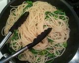 A picture of step 4 of Anchovy and Rapeseed Greens Pasta.