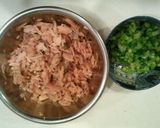 A picture of step 1 of Salmon Chirashi Sushi.