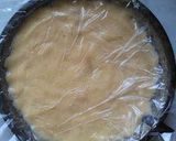 A picture of step 3 of Apple Crumble Tart.