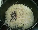 A picture of step 1 of Hamburgers with Tomato Sauce.