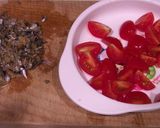 A picture of step 2 of Tomoto Basil and Anchovy Pasta.