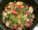 A picture of step 4 of Vegetable Balsamic Vinegar Soup.