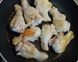 A picture of step 1 of Spicy Chicken Curry.