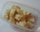 A picture of step 3 of Cheese and Garlic Buttered Potatoes.