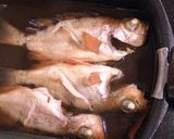 A picture of step 3 of Japanese Stewed Rockfish (Mebaru no Nitsuke).