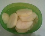 A picture of step 1 of Pan-fried Potatoes and Sardines with Garlic and Cheese .