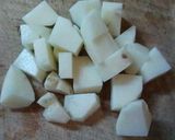 A picture of step 1 of Cheese and Garlic Buttered Potatoes.
