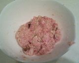 A picture of step 1 of DECO Bear Burger.