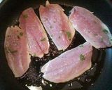 A picture of step 3 of Pan-fried Yellowtail with Lemon and Parsley.