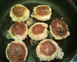 A picture of step 7 of Tofu Burgers with Colourful Vegetables.