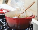 Foto langkah ke 2 dari resep Ramen Jepang : Tori Paitan Bahan Lokal.